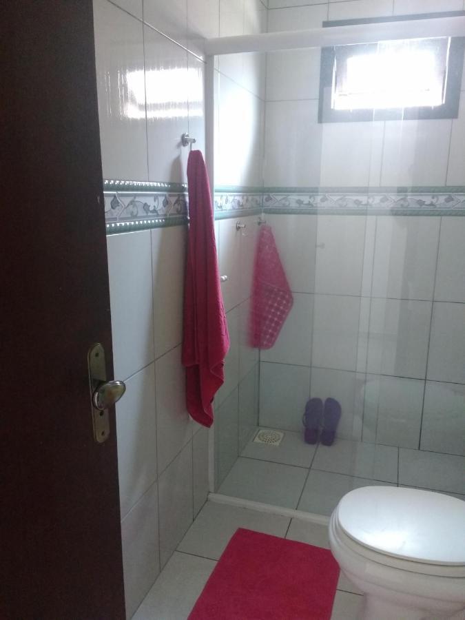 Um Quarto Em Casa Agradavel Pereque Exterior foto